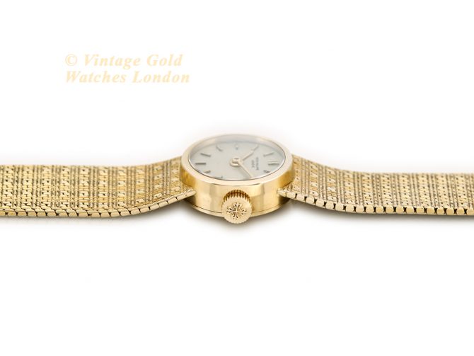 Ladies Patek Philippe Model Ref.3266 18ct 1969 (9)