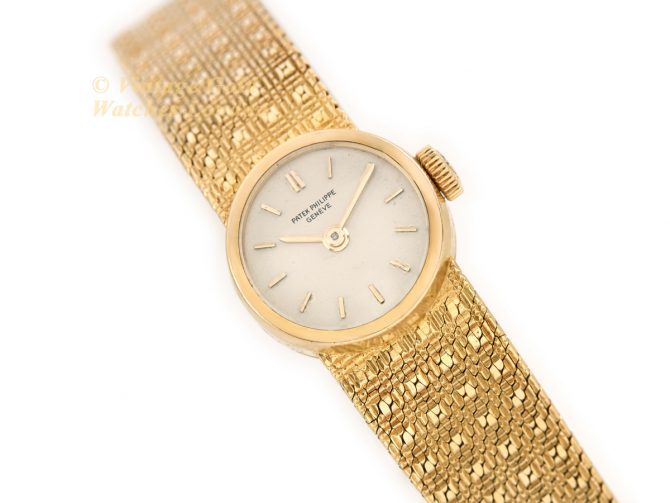 Ladies Patek Philippe Model Ref.3266 18ct 1969 (1)