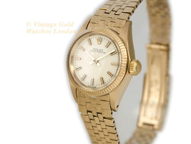 Ladies Rolex Oyster Perpetual Ref.6719 18ct 1972 (5)