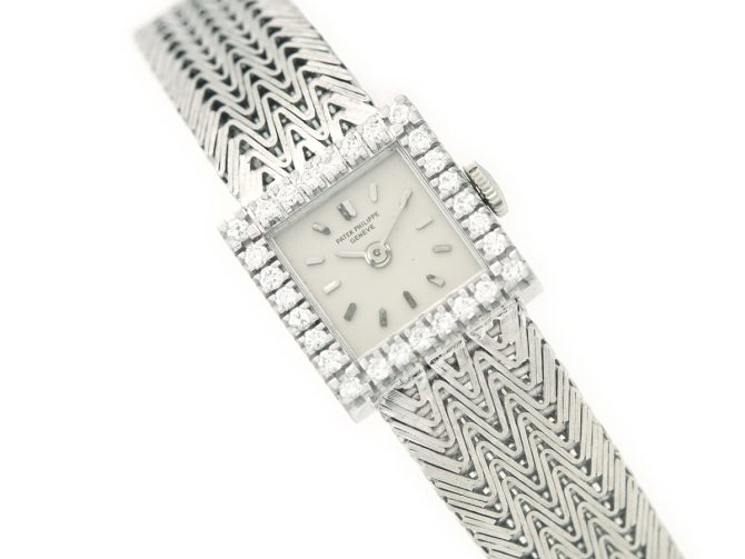 Ladies Patek Philippe 18ct White Gold & Diamonds 1968 (1)