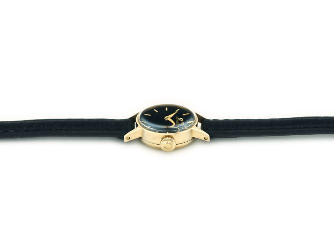 Ladies Omega Black Dial 9ct 1961 (9)