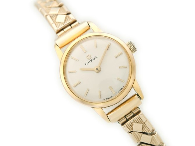 Ladies Omega Cal.483 Gold Plated c1967 (1)