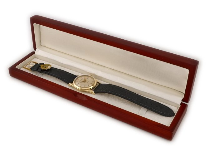 IWC Automatic Date Cal.8531 18ct 1958 (13)