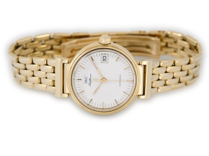 Ladies IWC Ref.4450 18ct 1973 (7)