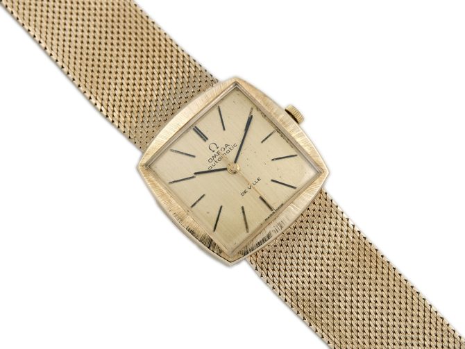 Omega De Ville Automatic Cal.711 9ct 1969 (8)