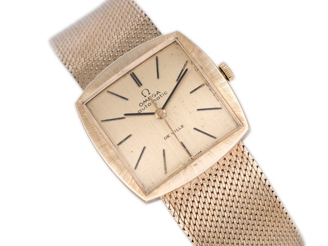 Omega De Ville Automatic Cal.711 9ct 1969 (1)
