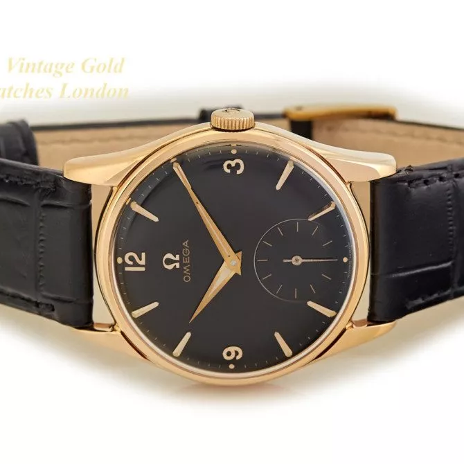 Omega Cal.268 9ct Black Dial, 1960 (13) (navigation)
