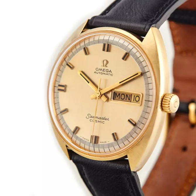 Omega Seamaster Cosmic Day-Date Cal.752 18ct 1968 (10) (navigation)