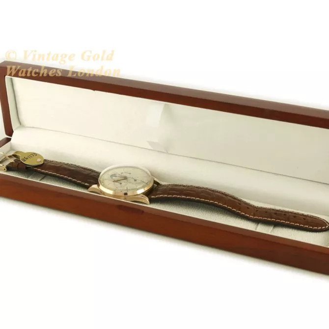 Universal Geneve Tri-Compax 18ct Pink Gold 37.5mm 1958 (37) (navigation)