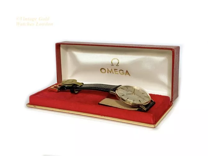 Omega Genève Cal.601 9ct 1965 (40)