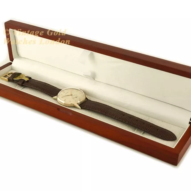 Longines Cal.12.68Z 9ct 1952 (40) (navigation)