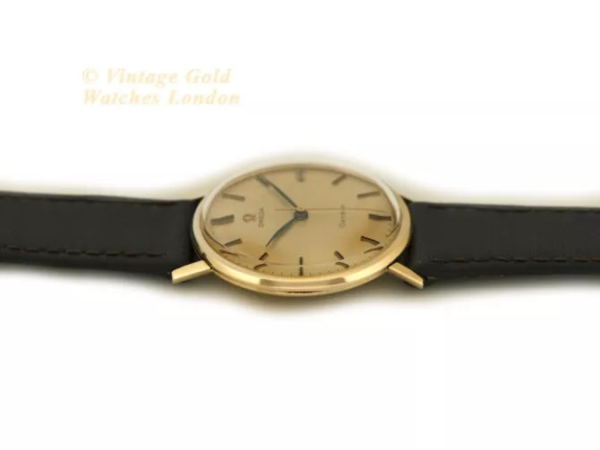 Omega Genève Cal.601 9ct 1970 (34)