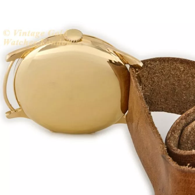 Universal Geneve Model Ref.5334 18ct 1936 (11) (navigation)