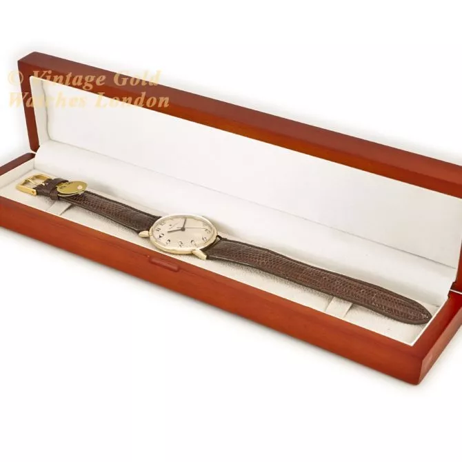 Zenith Cal.2542 9ct 1958 (12) (navigation)