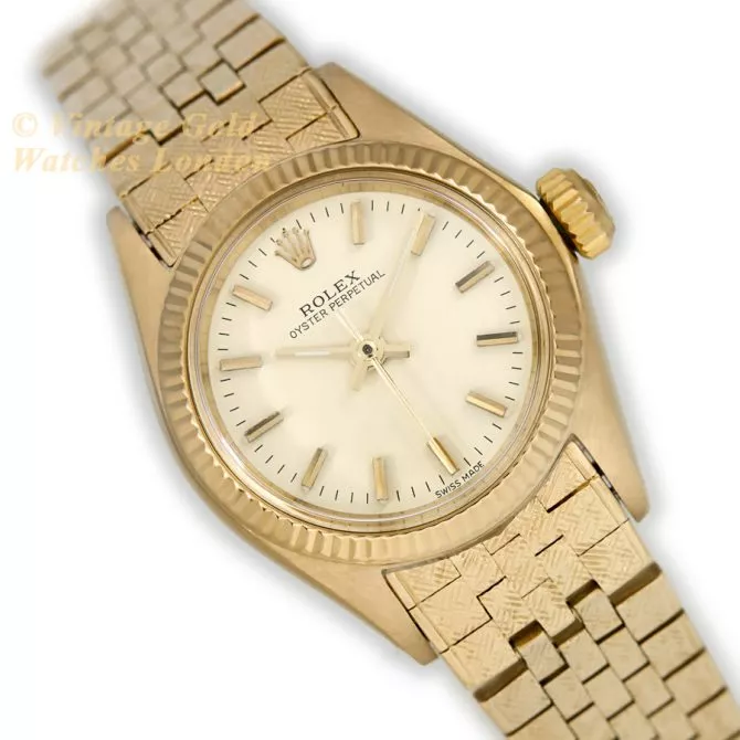 Ladies Rolex Oyster Perpetual Ref.6719 18ct 1972 (1) (navigation)