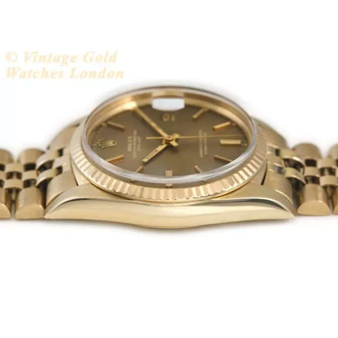 Rolex Oyster Perpetual Datejust Ref.1601 18ct 1969 (10) (navigation)